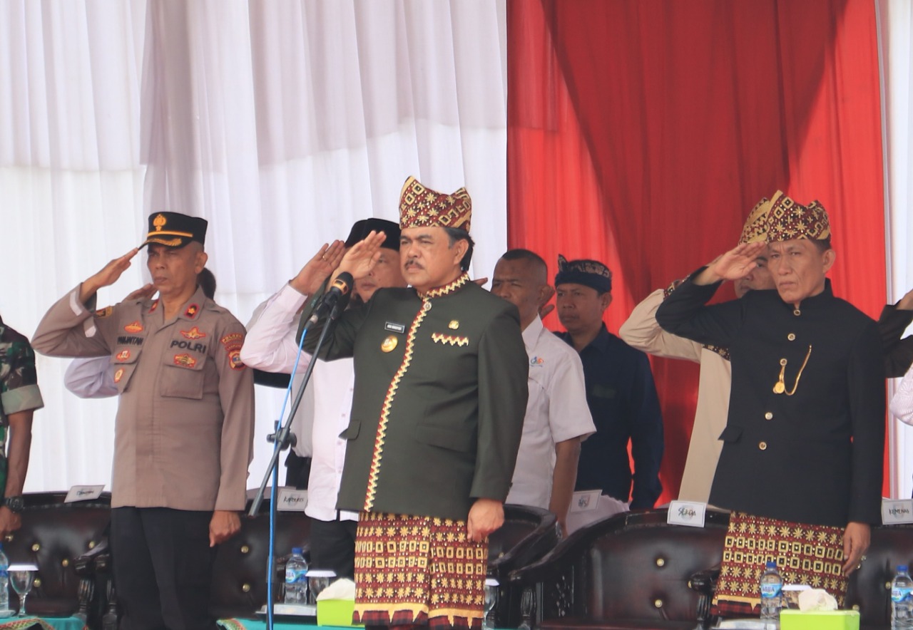 Sekda Kabupaten Pringsewu Menjadi Inspektur Upacara Peringatan Hari Amal Bhakti Ke-77 Kementerian Agama Republik Indonesia